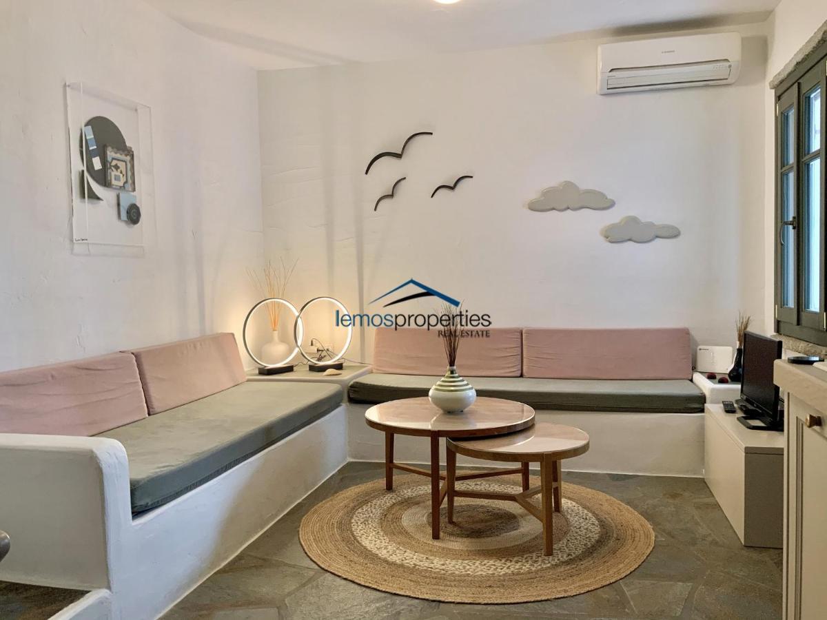 Aqua Blue, Only 100 Meters From The Beach Of Gialiskari Ioulis Luaran gambar