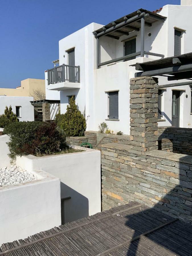 Aqua Blue, Only 100 Meters From The Beach Of Gialiskari Ioulis Luaran gambar